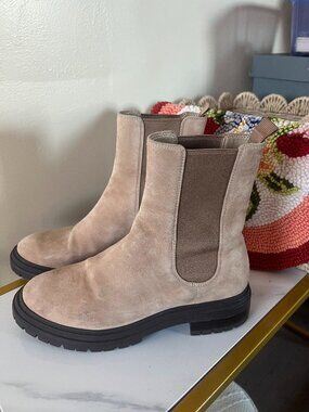 Suede/Leather Chelsea Boots, Size 7